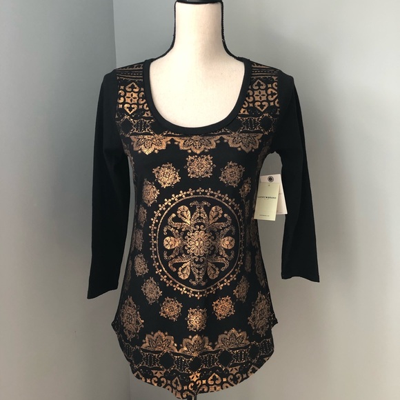 Lucky Brand Women's Foil Medallion Tee - Picture 5 of 6